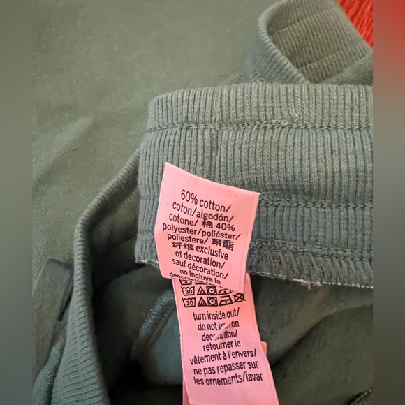 Victoria’s Secret, NWT Women’s Size XXL Joggers /Sweatpants - Picture 4 of 4